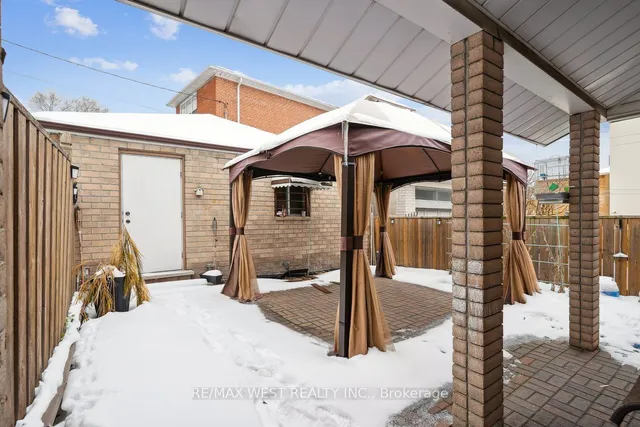 Additional image 8 of 555 Silverthorn Ave