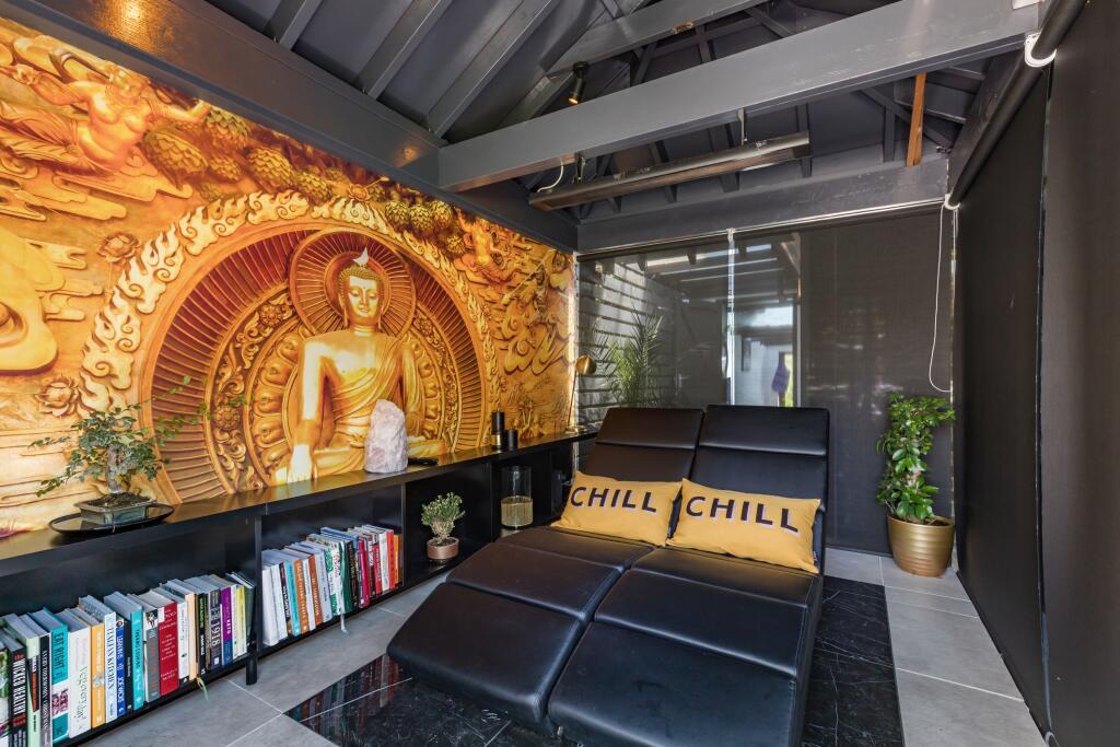 Additional image 10 of Brangwyn Crescent, Brighton, BN1