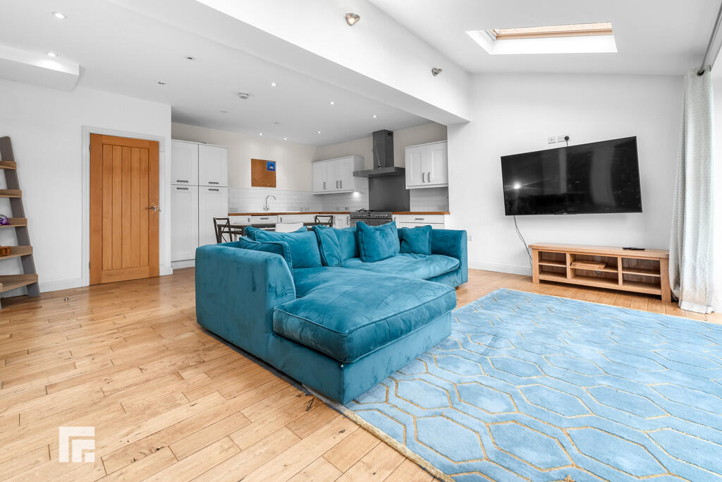 Additional image 23 of King George V Drive West, Heath, Cardiff