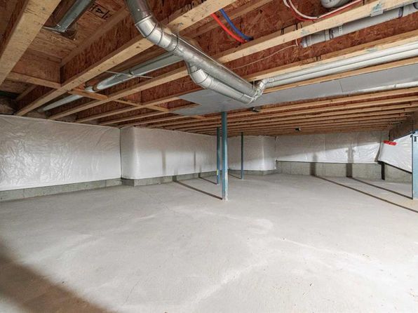 Additional image 4 of 59 W Coach Mnr SW #4, Calgary, AB T3H 1R7