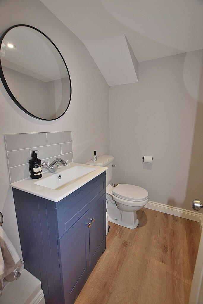 Additional image 11 of Newbiggin, Richmond