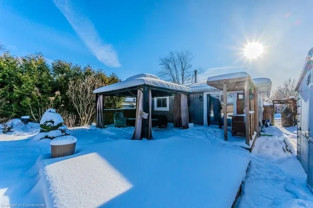Additional image 38 of 96 Rossford Cres