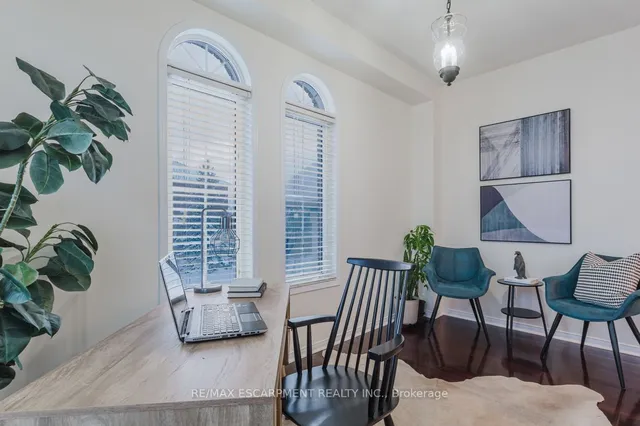 Additional image 23 of 6538 Opera Glass Cres