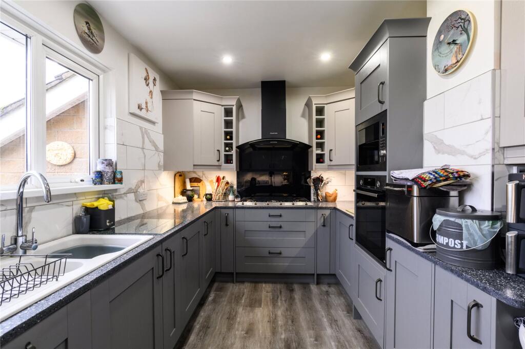 Additional image 29 of The Whispers, Wanstrow