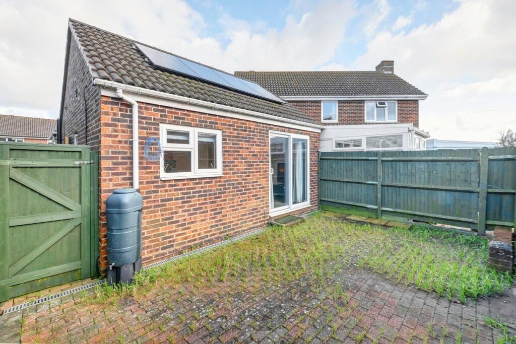 Additional image 30 of Hambleton Close, Eastbourne, BN23