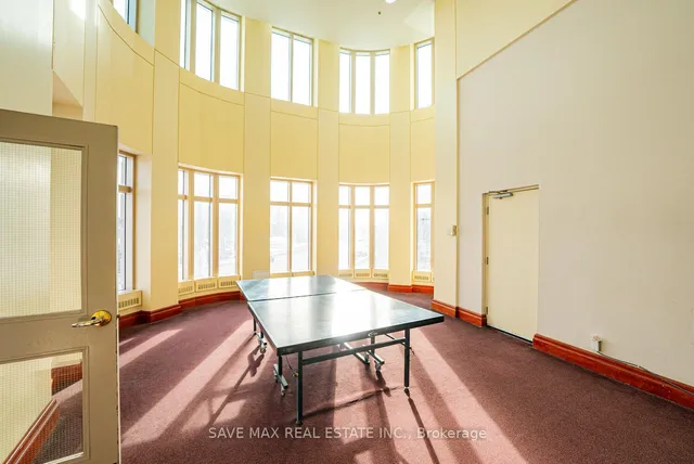 Additional image 37 of 8 Lee Centre Dr Unit 816