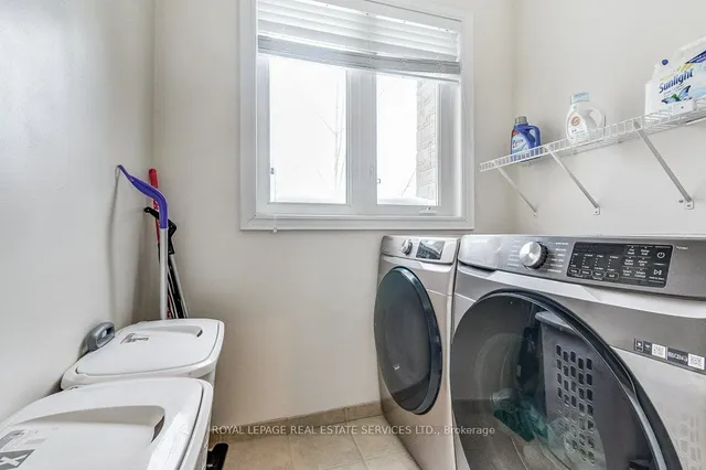 Additional image 16 of 17 Clockwork Lane