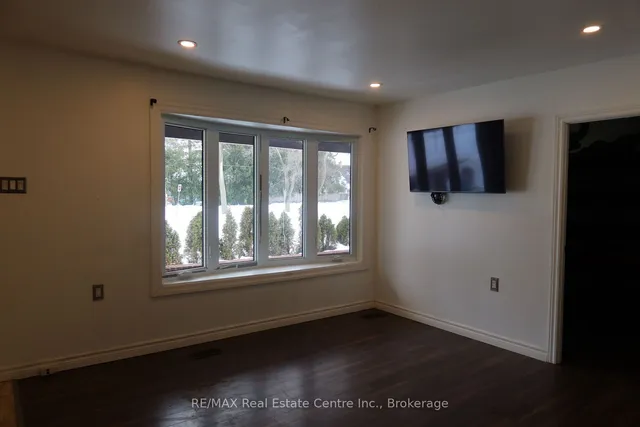 Additional image 3 of 86 Spadina Rd