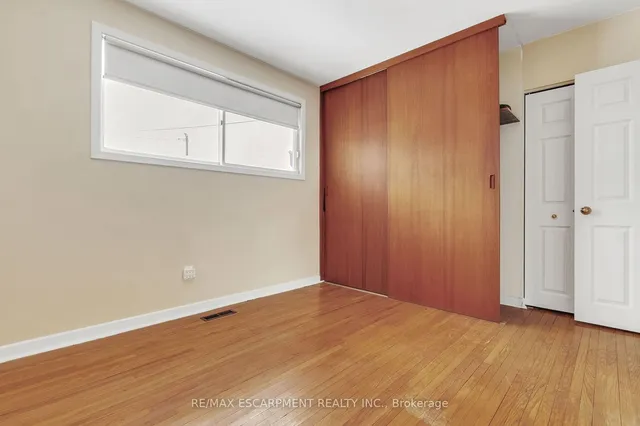 Additional image 26 of 3099 Northview Cres