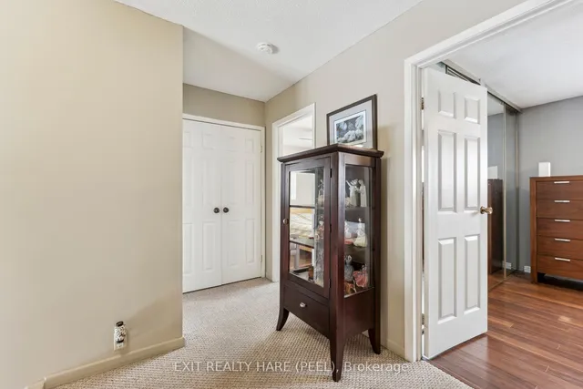 Additional image 39 of 121 Royal Palm Dr