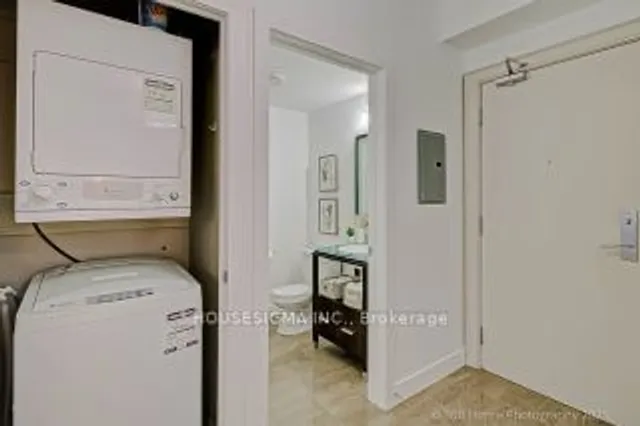 Additional image 24 of 438 King St Unit 512