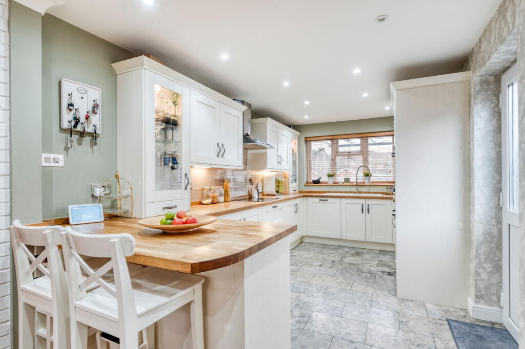 Additional image 4 of Marshfield Close, Church Hill North, Redditch B98 8RW