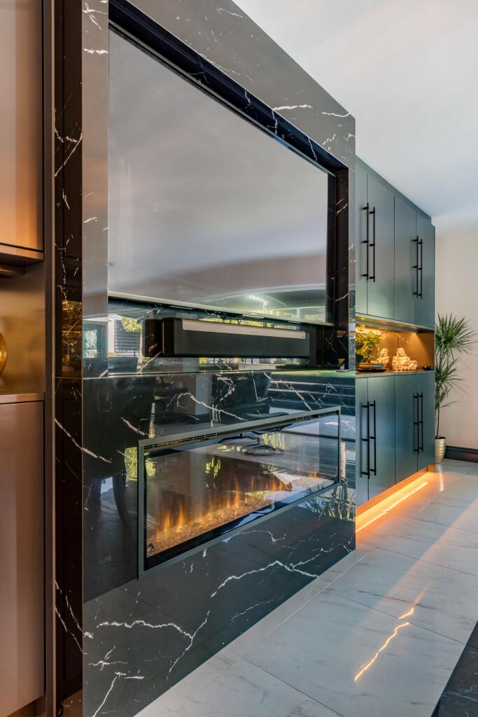 Additional image 7 of Brangwyn Crescent, Brighton, BN1