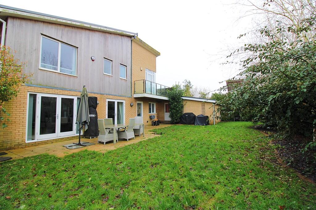 Additional image 26 of The Willows, Highfields Caldecote