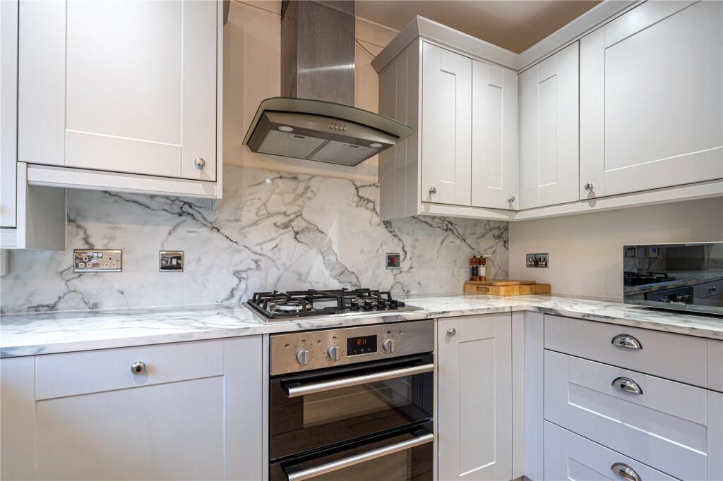 Additional image 6 of Harwood Drive, Dosthill, Tamworth, Staffordshire, B77