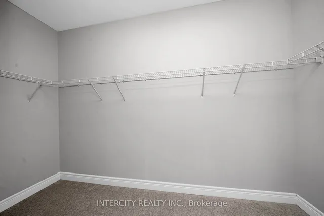 Additional image 20 of 66 Claremont Dr