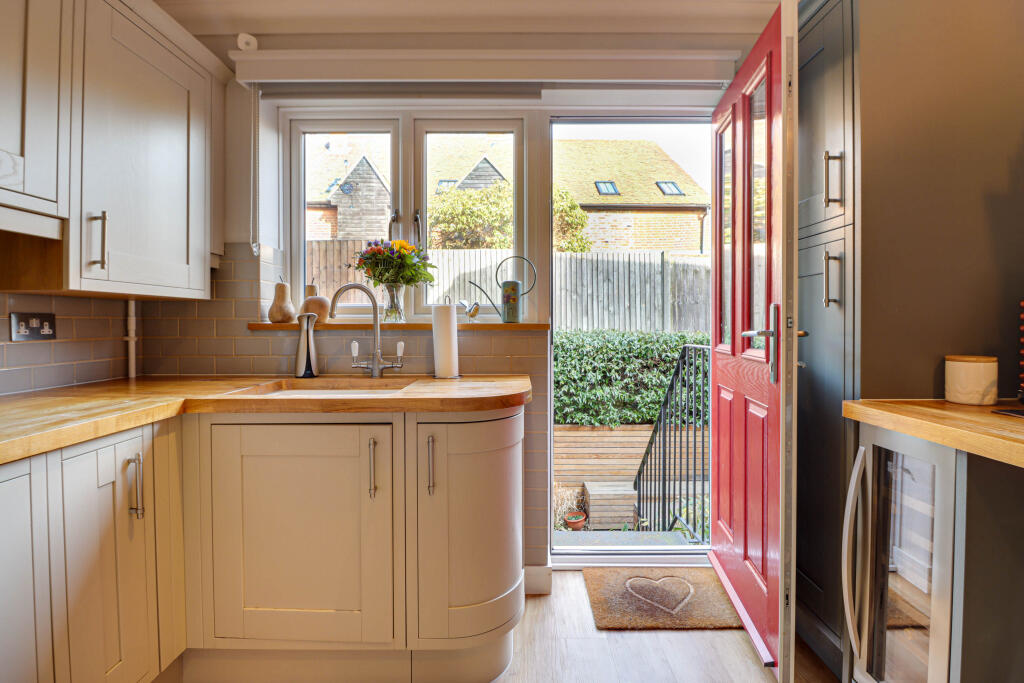 Additional image 11 of Saracens Head Yard, Pageant Road, St Albans, AL1