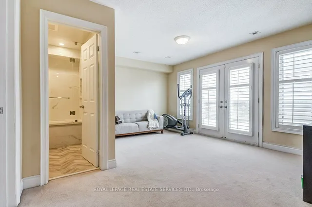 Additional image 17 of 17 Clockwork Lane