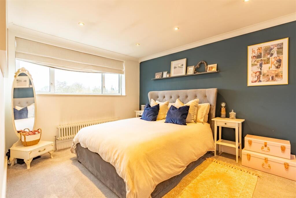 Additional image 6 of Park Lane, Colney Heath, St. Albans