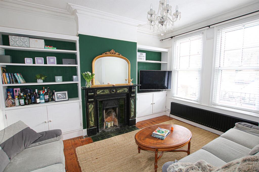 Additional image 2 of High Street, Newmarket