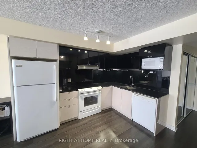 Additional image 2 of 72 Esther Shiner Blvd Unit 808