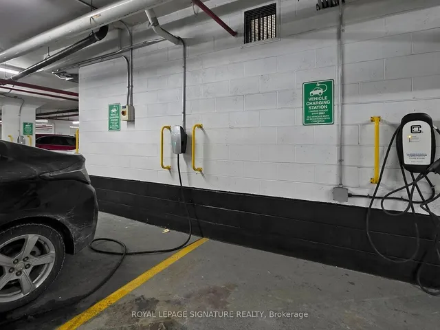 Additional image 21 of 5 Marine Parade Dr Unit 1014