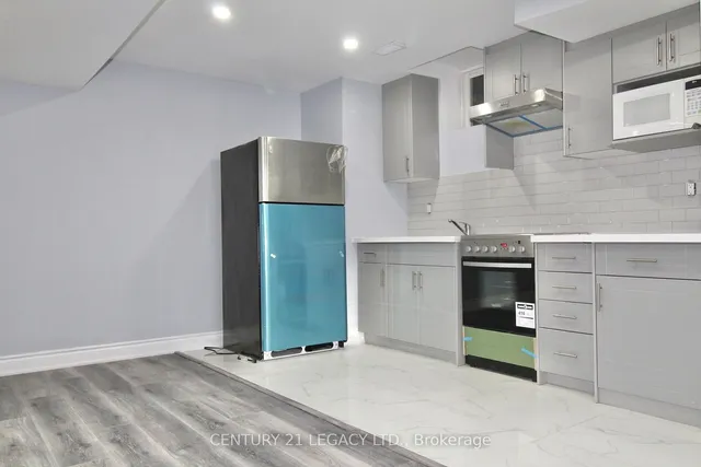 Additional image 27 of 35 Donomore Dr