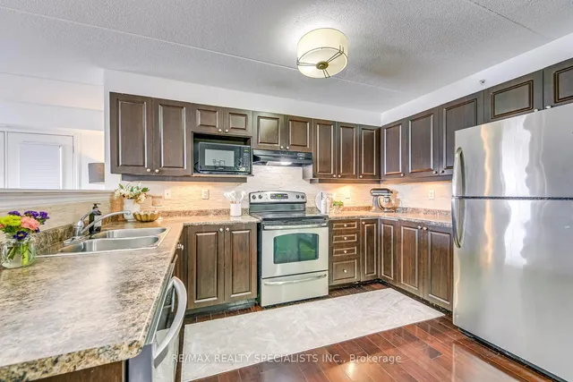 Additional image 5 of 1487 Maple Ave Unit 313