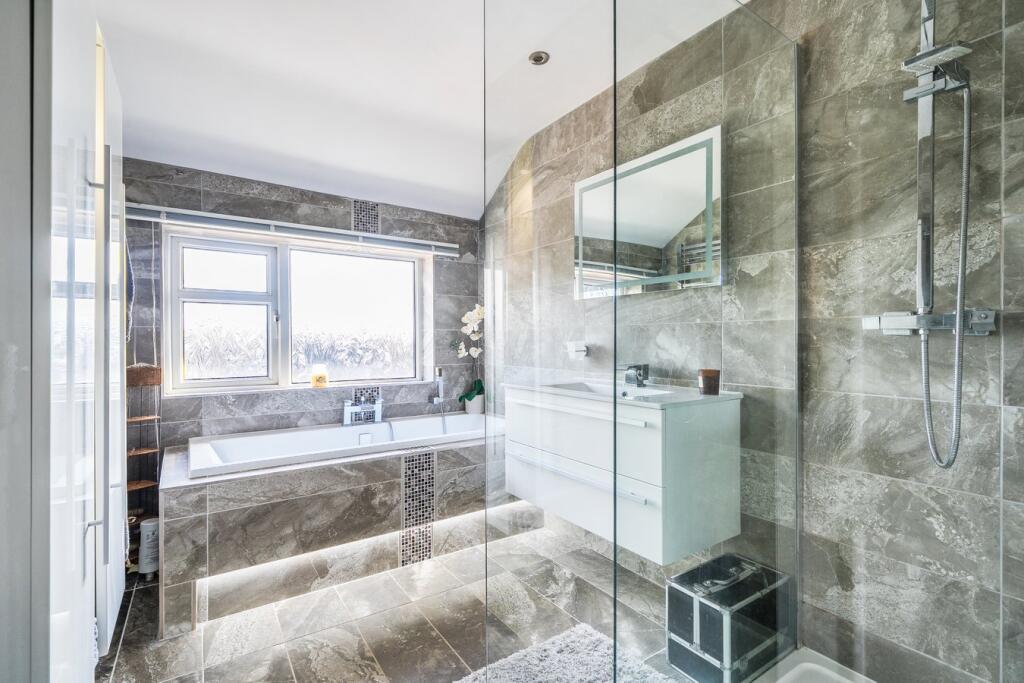 Additional image 17 of Kelway Avenue, Birmingham, B43