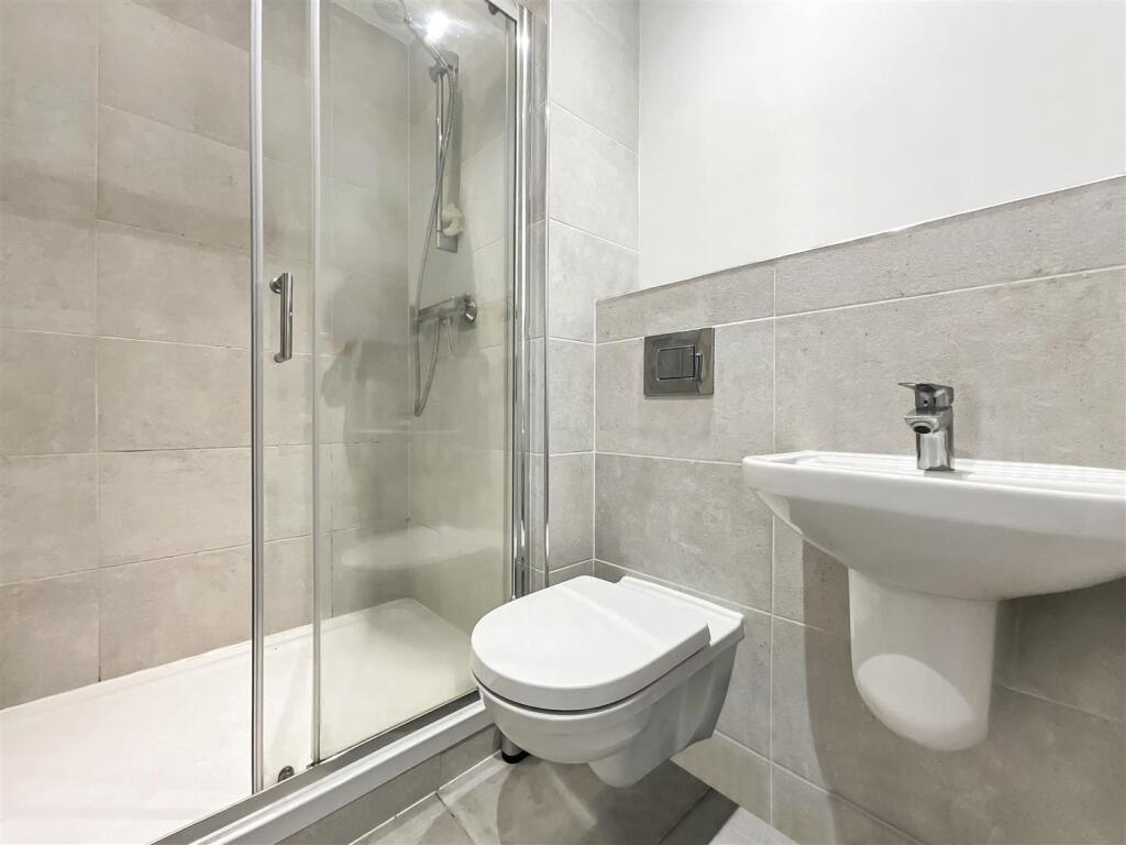 Additional image 5 of Air Balloon Road, St George