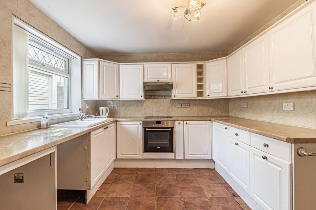 Additional image 10 of The Woodlands, Llantwit Fardre, Pontypridd, CF38