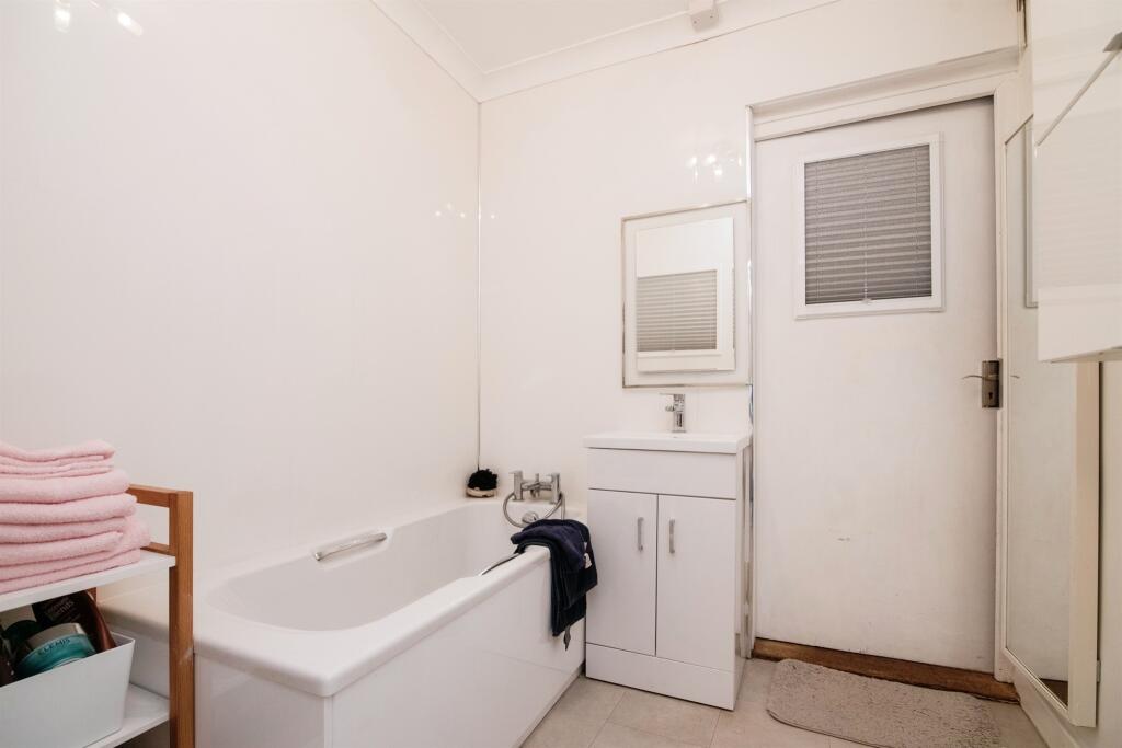 Additional image 11 of Peak House Road, BIRMINGHAM