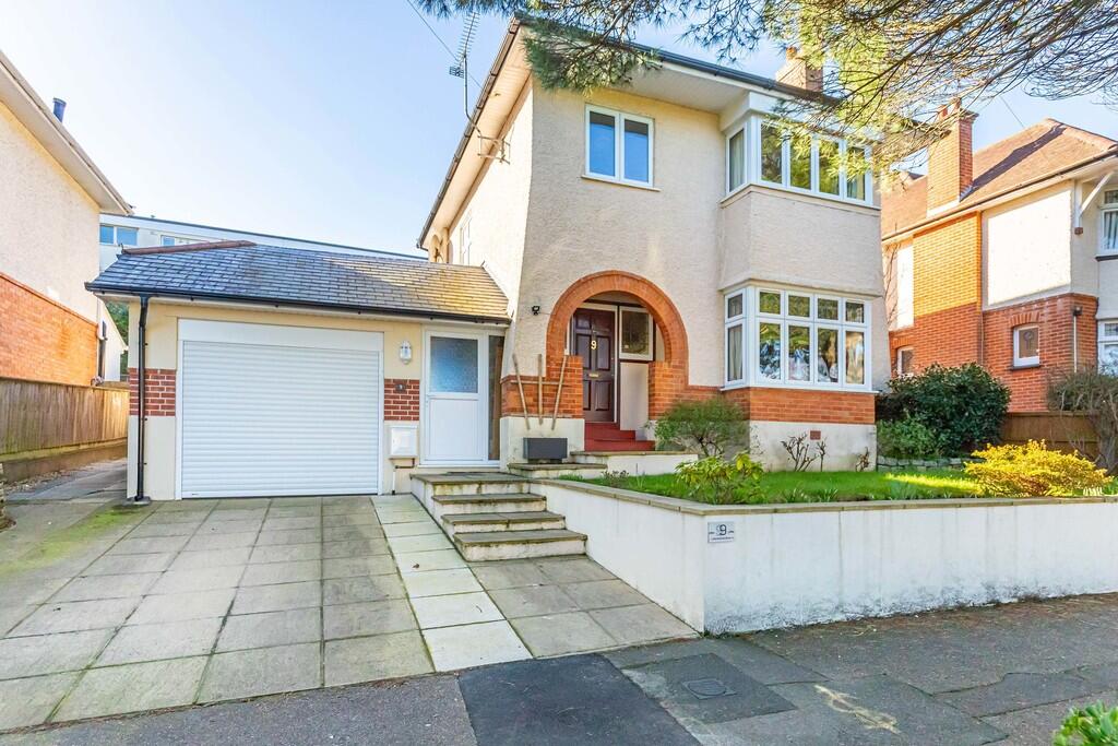 Harewood Avenue, Bournemouth