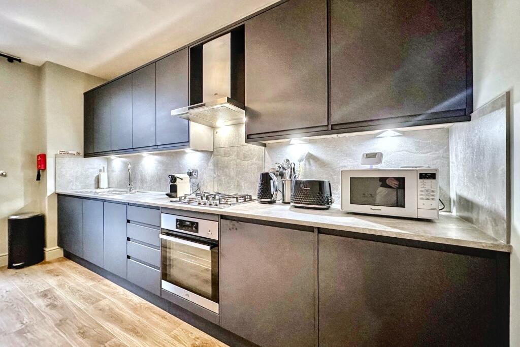 Additional image 9 of Canford Cliffs