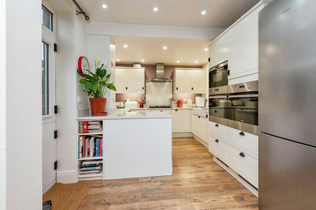 Additional image 5 of Beechwood Avenue, BRADFORD