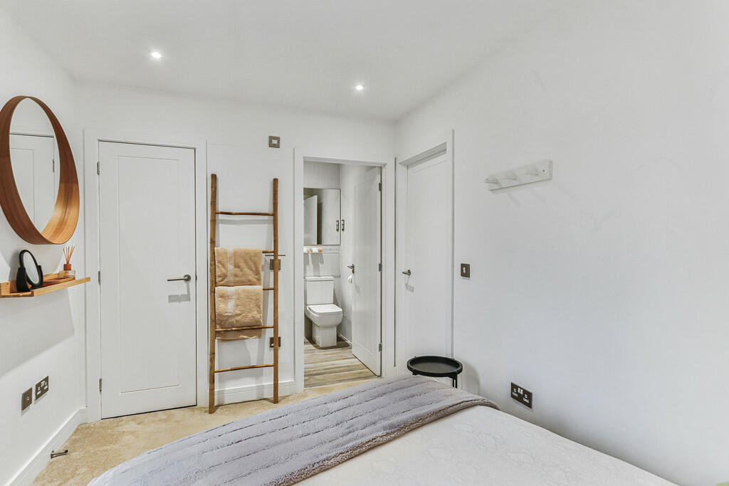 Additional image 5 of Upper Hinton Road, Bournemouth