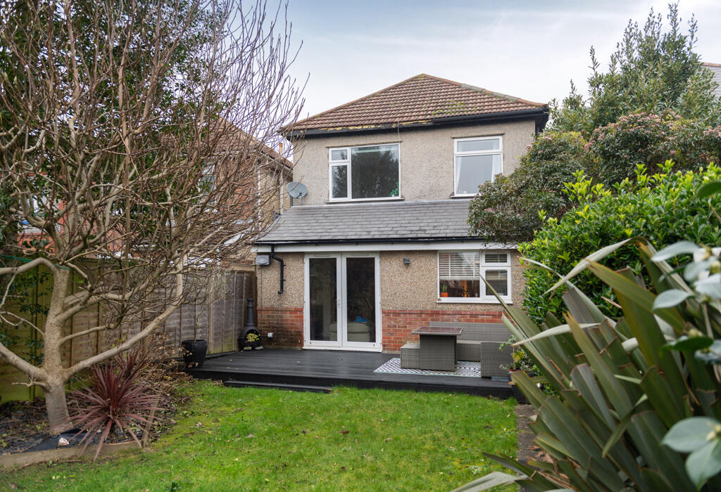 MOORDOWN, Bournemouth, Dorset