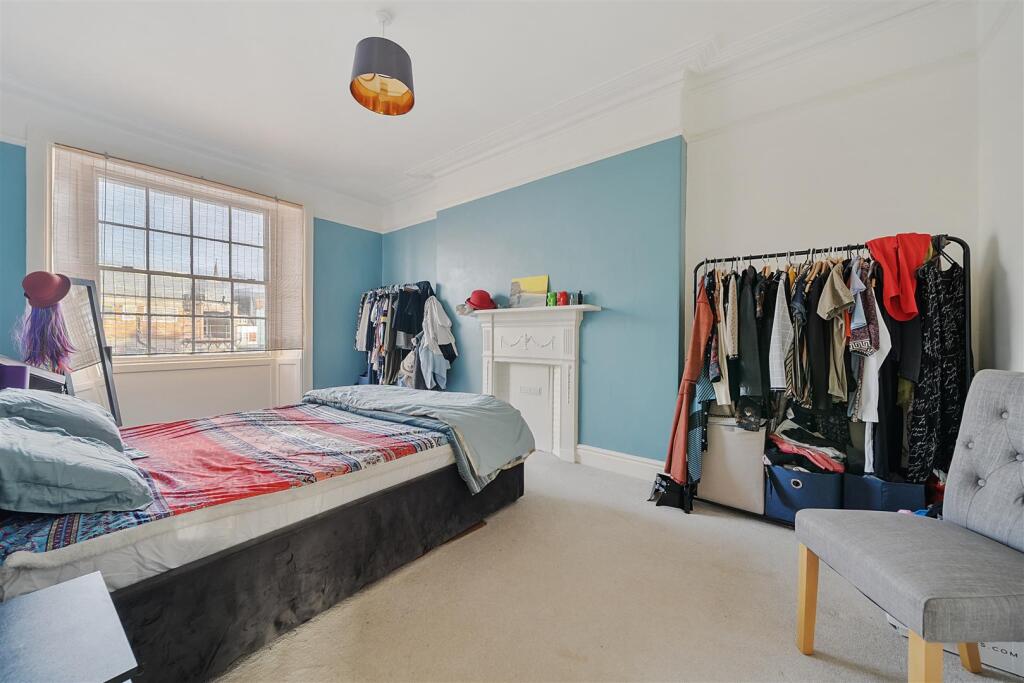 Additional image 5 of Royal York Crescent, Bristol