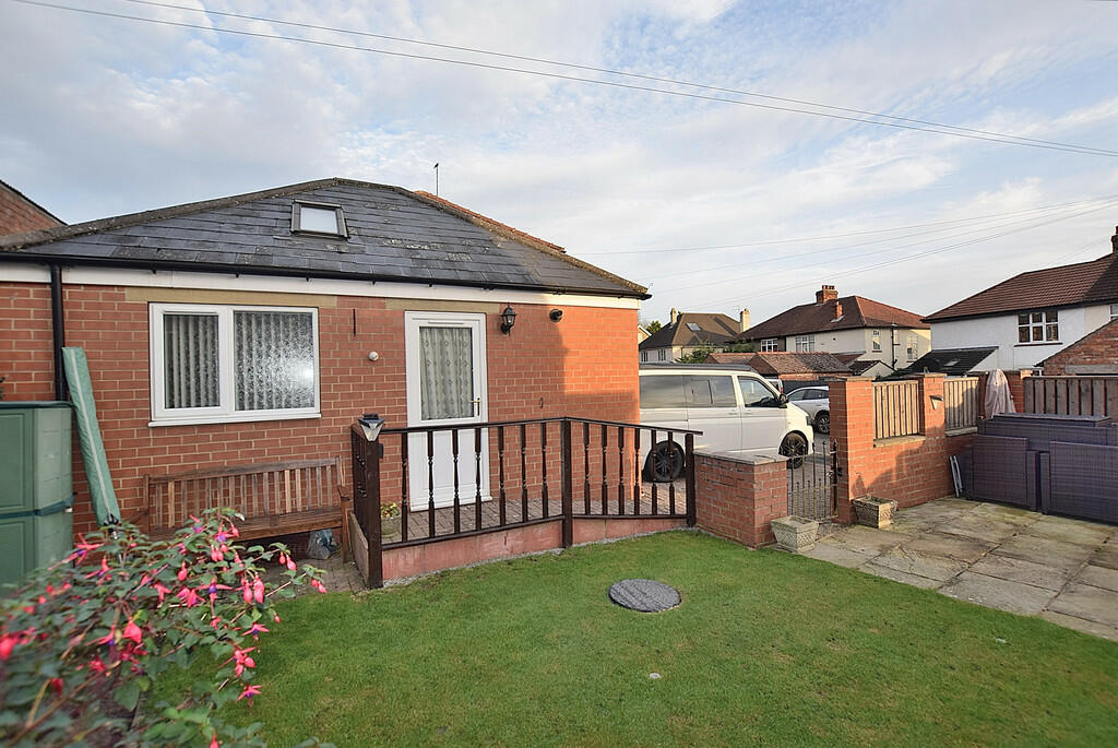 Additional image 15 of Fontenay Road, Richmond