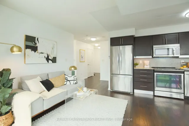 Additional image 11 of 400 Adelaide Ave Unit 2104