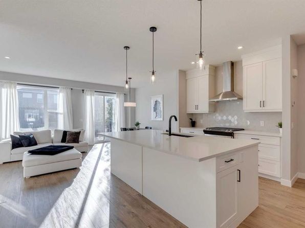 Additional image 2 of 20 W Rowley Ter NW, Calgary, AB T3L 0G6