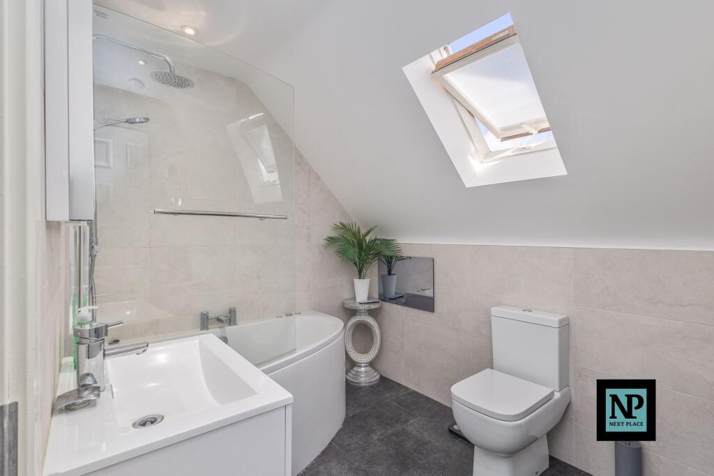 Additional image 20 of Clover Close, Tamworth, B79