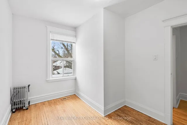 Additional image 19 of 32 Monarch Park Ave