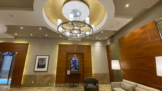 Additional image 23 of 763 Bay St Unit 613