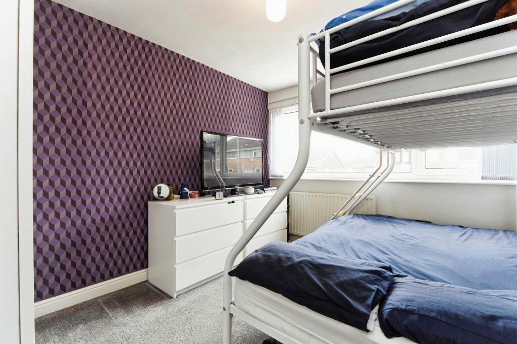 Additional image 12 of Fourlands Crescent, Bradford