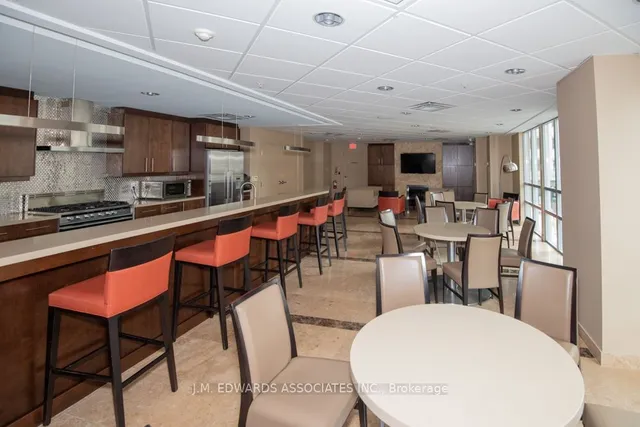 Additional image 37 of 360 Pearl St Unit 603