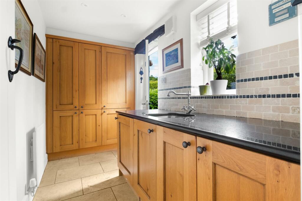 Additional image 15 of Main Street, Clifton Campville