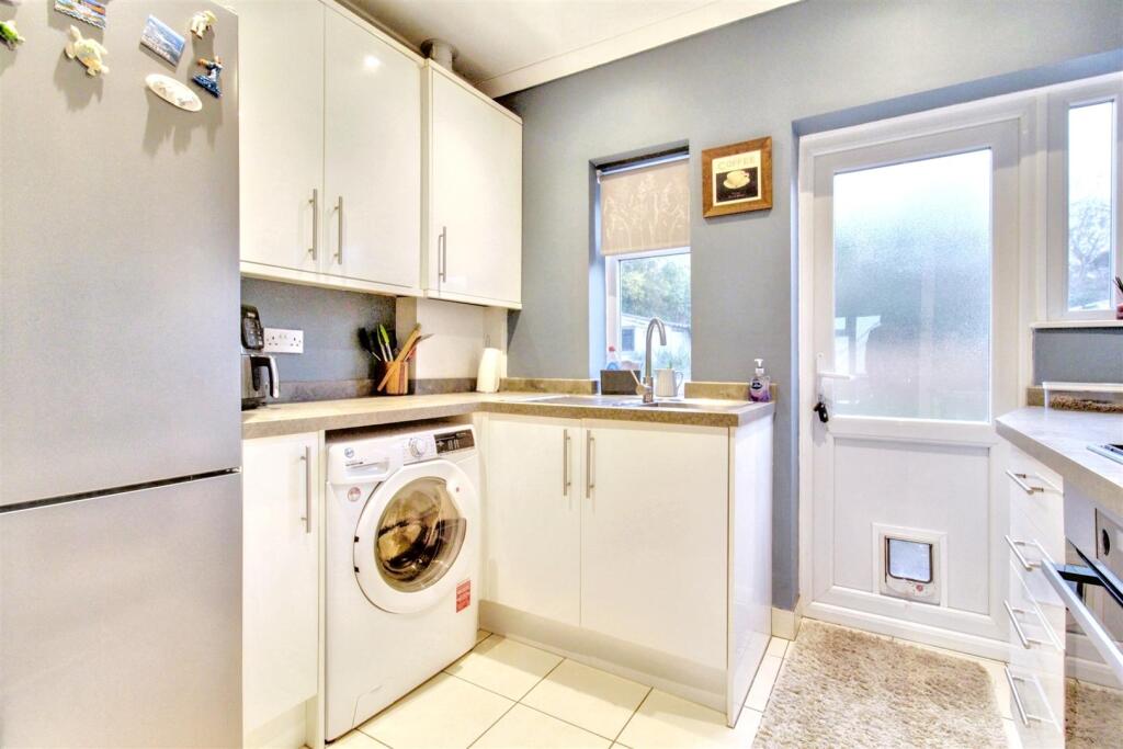 Additional image 20 of Seventh Avenue, Lancing