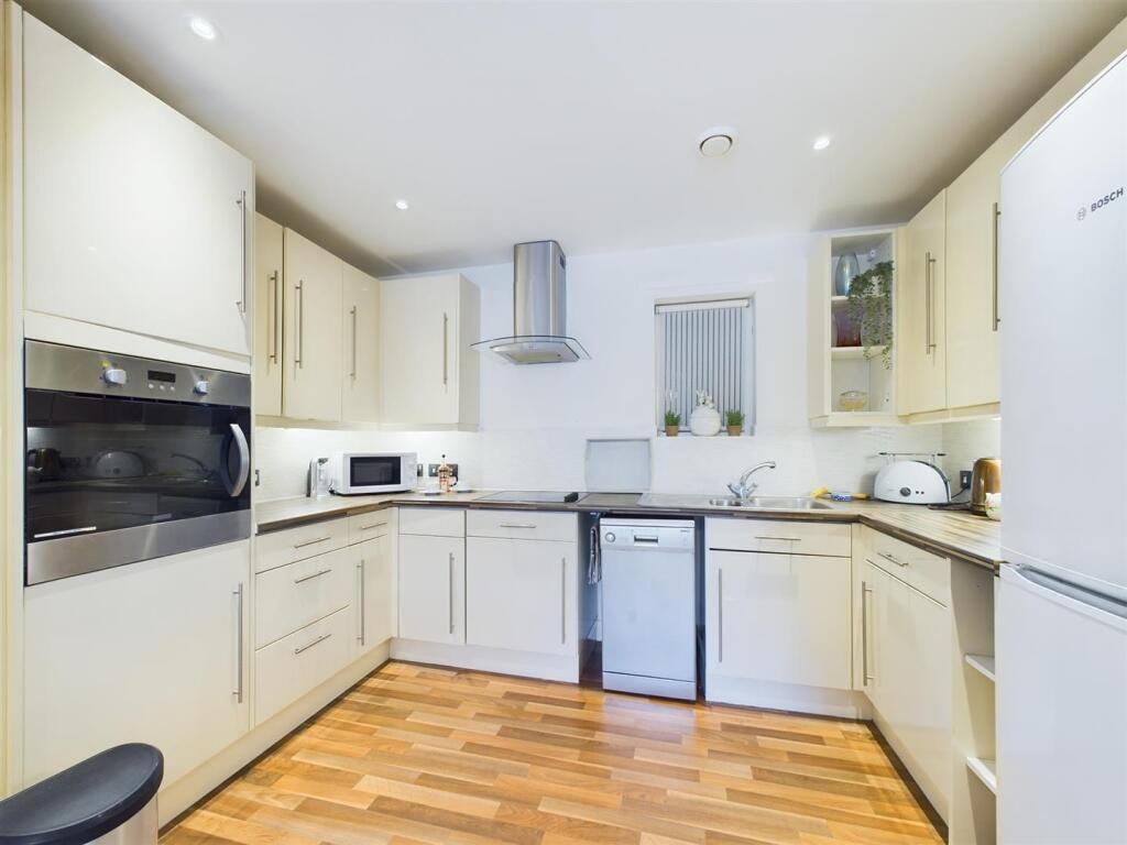 Additional image 4 of Abbots Wood, Chester, CH2