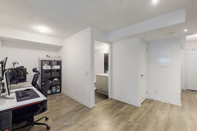 Additional image 22 of 87 Peter St Unit 617